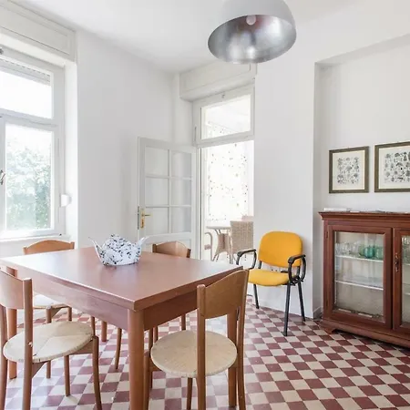 Apartment Casa Internazionale *