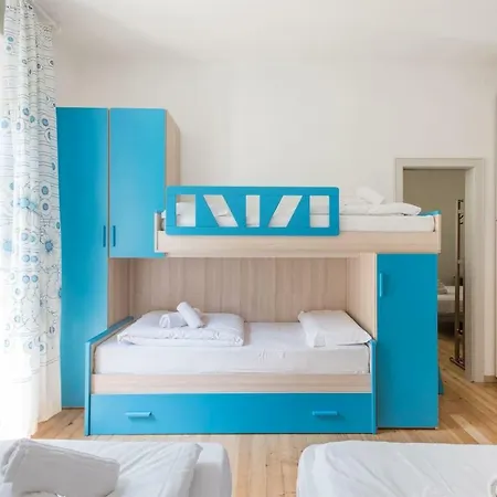 Casa Internazionale Apartment *